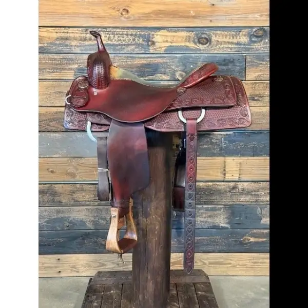 Martin Cutter Saddle – 17″